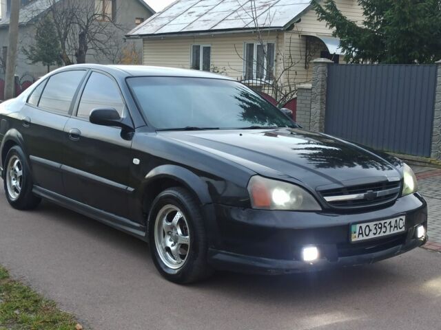 Черный Шевроле Эванда, объемом двигателя 0 л и пробегом 300 тыс. км за 2200 $, фото 1 на Automoto.ua