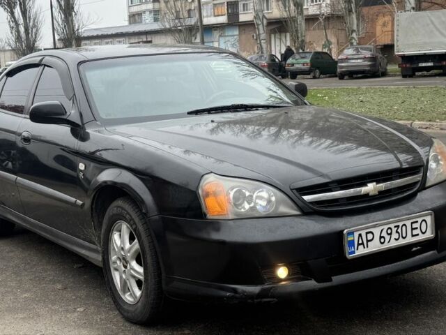 Чорний Шевроле Еванда, об'ємом двигуна 2 л та пробігом 303 тис. км за 2750 $, фото 1 на Automoto.ua