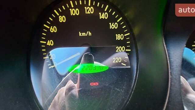 Черный Шевроле Эванда, объемом двигателя 2 л и пробегом 220 тыс. км за 4000 $, фото 11 на Automoto.ua