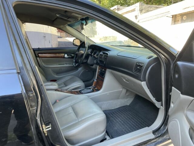 Черный Шевроле Эванда, объемом двигателя 2.5 л и пробегом 290 тыс. км за 1999 $, фото 8 на Automoto.ua