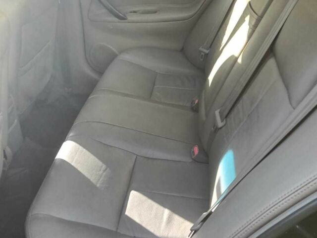 Черный Шевроле Эванда, объемом двигателя 2.5 л и пробегом 215 тыс. км за 3114 $, фото 5 на Automoto.ua