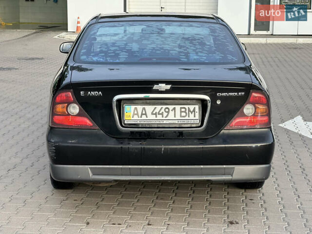 Черный Шевроле Эванда, объемом двигателя 2.5 л и пробегом 165 тыс. км за 3499 $, фото 5 на Automoto.ua