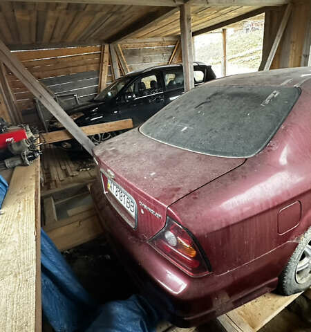 Коричневий Шевроле Еванда, об'ємом двигуна 0 л та пробігом 200 тис. км за 1500 $, фото 1 на Automoto.ua