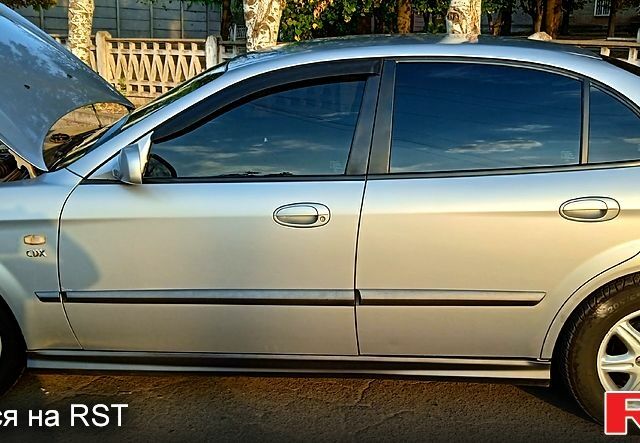 Шевроле Эванда, объемом двигателя 2 л и пробегом 320 тыс. км за 3500 $, фото 1 на Automoto.ua