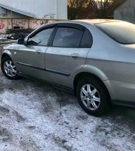 Шевроле Эванда, объемом двигателя 20 л и пробегом 198 тыс. км за 3150 $, фото 2 на Automoto.ua