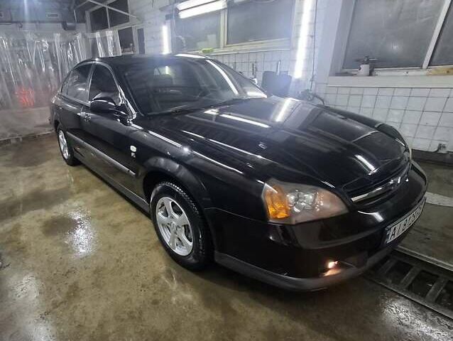 Шевроле Эванда, объемом двигателя 2 л и пробегом 178 тыс. км за 4900 $, фото 1 на Automoto.ua