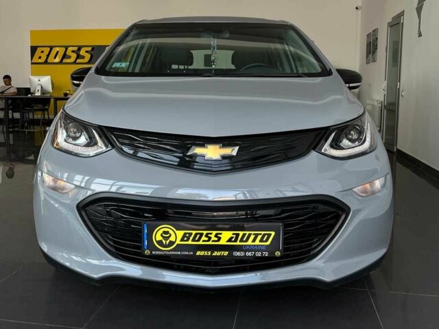 Серый Шевроле Эванда, объемом двигателя 0 л и пробегом 2 тыс. км за 20300 $, фото 1 на Automoto.ua