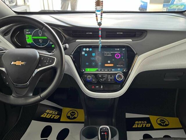 Серый Шевроле Эванда, объемом двигателя 0 л и пробегом 2 тыс. км за 20300 $, фото 9 на Automoto.ua