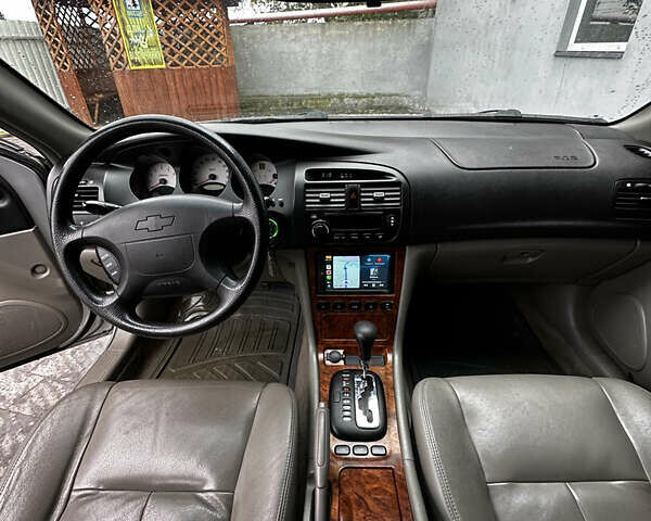 Серый Шевроле Эванда, объемом двигателя 2 л и пробегом 195 тыс. км за 2750 $, фото 3 на Automoto.ua