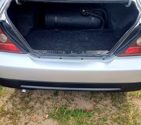 Серый Шевроле Эванда, объемом двигателя 2 л и пробегом 344 тыс. км за 3800 $, фото 5 на Automoto.ua