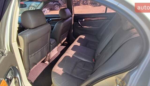 Серый Шевроле Эванда, объемом двигателя 2 л и пробегом 283 тыс. км за 2800 $, фото 2 на Automoto.ua