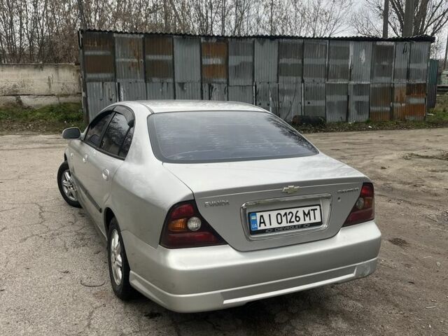 Серый Шевроле Эванда, объемом двигателя 2 л и пробегом 298 тыс. км за 3700 $, фото 4 на Automoto.ua