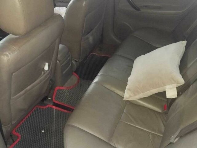 Серый Шевроле Эванда, объемом двигателя 2 л и пробегом 234 тыс. км за 2900 $, фото 5 на Automoto.ua