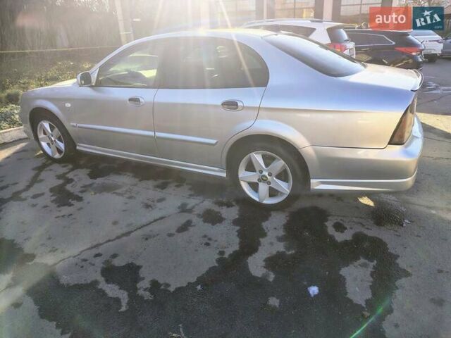 Сірий Шевроле Еванда, об'ємом двигуна 2 л та пробігом 330 тис. км за 3999 $, фото 15 на Automoto.ua