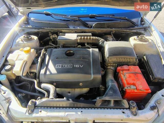 Сірий Шевроле Еванда, об'ємом двигуна 2 л та пробігом 330 тис. км за 3999 $, фото 8 на Automoto.ua