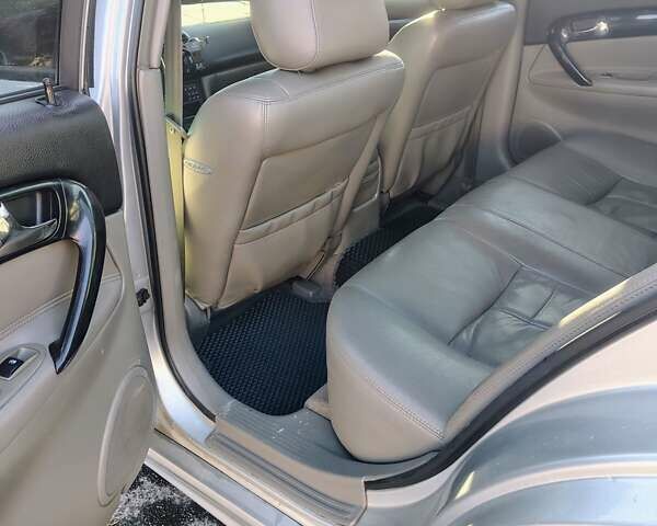 Сірий Шевроле Еванда, об'ємом двигуна 2 л та пробігом 330 тис. км за 3999 $, фото 11 на Automoto.ua