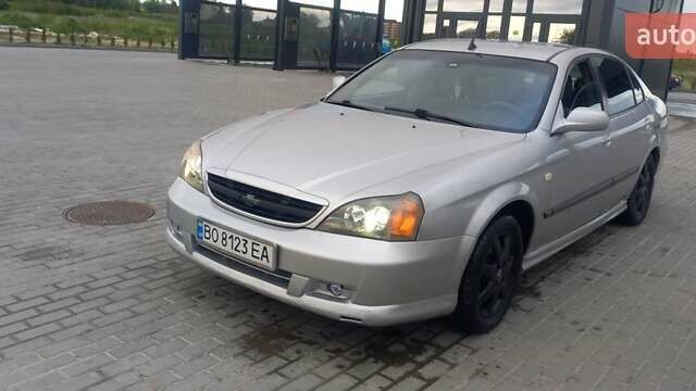 Сірий Шевроле Еванда, об'ємом двигуна 2 л та пробігом 292 тис. км за 4200 $, фото 1 на Automoto.ua