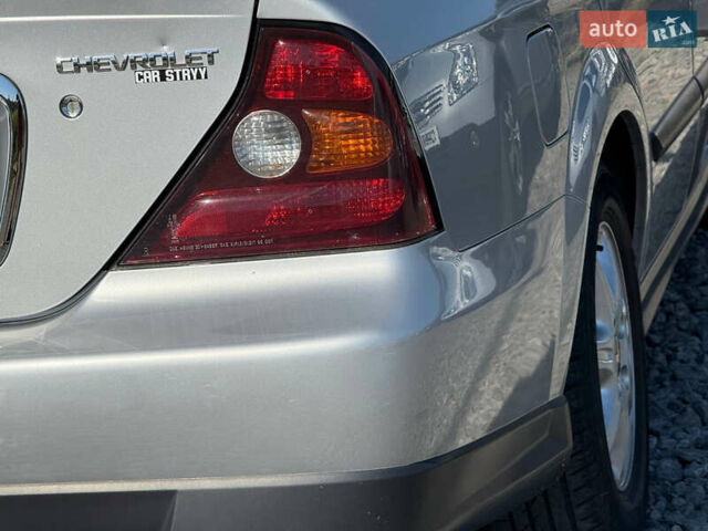 Серый Шевроле Эванда, объемом двигателя 2 л и пробегом 242 тыс. км за 3300 $, фото 15 на Automoto.ua