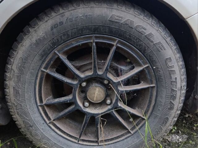 Серый Шевроле Эванда, объемом двигателя 2 л и пробегом 180 тыс. км за 1800 $, фото 5 на Automoto.ua