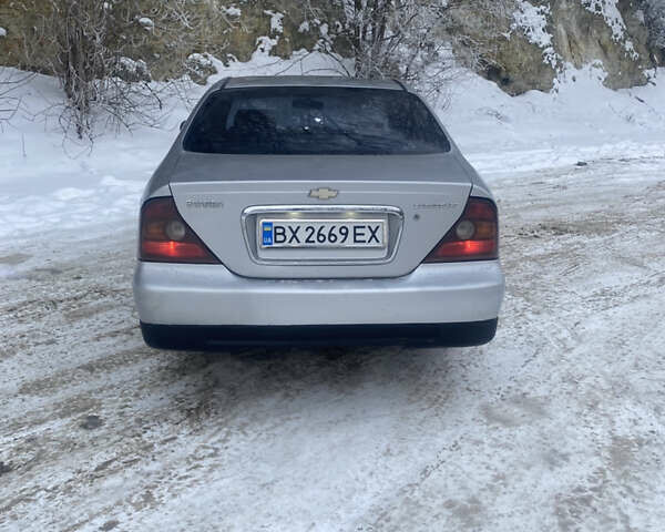 Серый Шевроле Эванда, объемом двигателя 2 л и пробегом 267 тыс. км за 2700 $, фото 10 на Automoto.ua