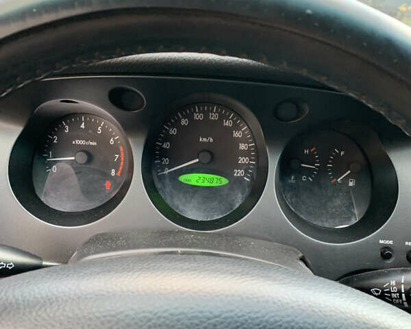 Серый Шевроле Эванда, объемом двигателя 2 л и пробегом 230 тыс. км за 2950 $, фото 4 на Automoto.ua