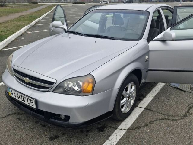 Сірий Шевроле Еванда, об'ємом двигуна 0 л та пробігом 103 тис. км за 5000 $, фото 4 на Automoto.ua