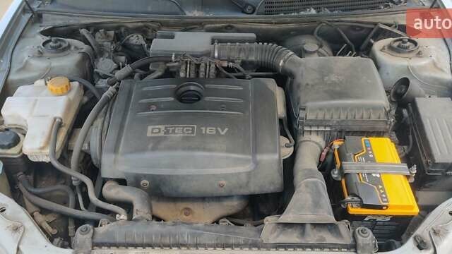 Сірий Шевроле Еванда, об'ємом двигуна 2 л та пробігом 219 тис. км за 3699 $, фото 8 на Automoto.ua