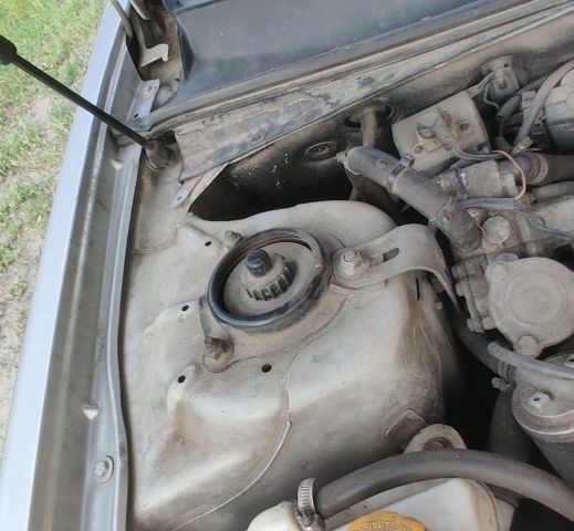 Сірий Шевроле Еванда, об'ємом двигуна 2 л та пробігом 219 тис. км за 3999 $, фото 8 на Automoto.ua