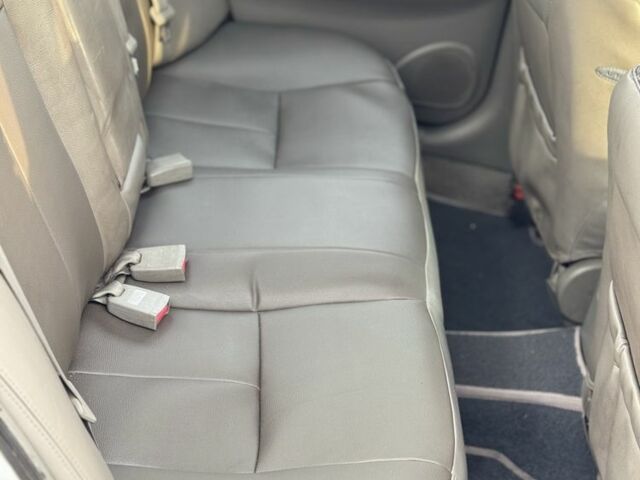 Серый Шевроле Эванда, объемом двигателя 2 л и пробегом 260 тыс. км за 4000 $, фото 8 на Automoto.ua