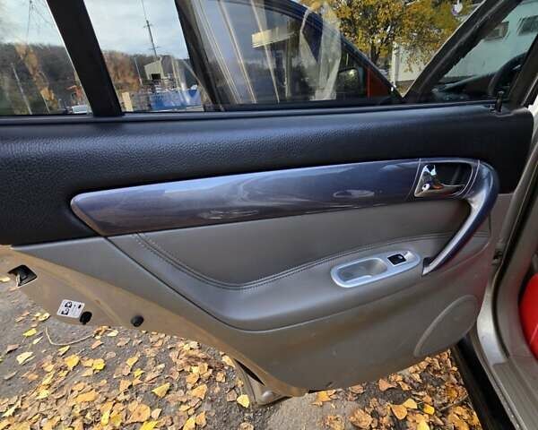 Серый Шевроле Эванда, объемом двигателя 2 л и пробегом 314 тыс. км за 3900 $, фото 10 на Automoto.ua