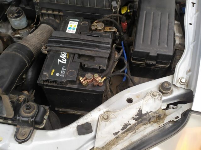 Серый Шевроле Эванда, объемом двигателя 2 л и пробегом 305 тыс. км за 2700 $, фото 12 на Automoto.ua