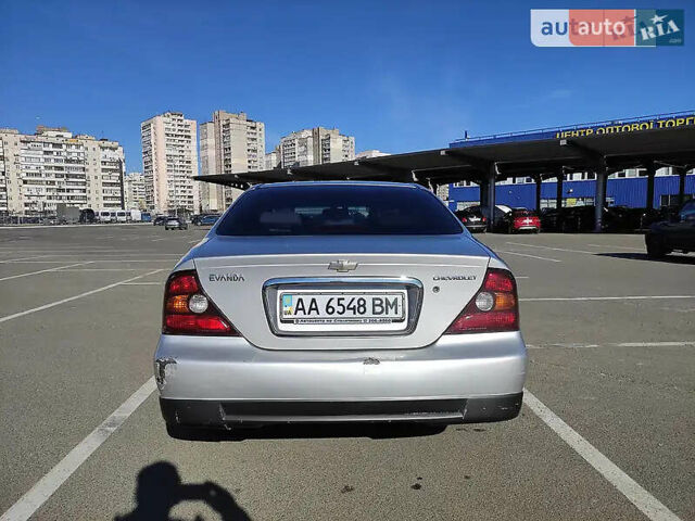 Серый Шевроле Эванда, объемом двигателя 2 л и пробегом 340 тыс. км за 2700 $, фото 1 на Automoto.ua