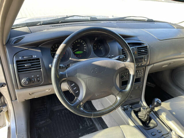 Серый Шевроле Эванда, объемом двигателя 2 л и пробегом 240 тыс. км за 4300 $, фото 16 на Automoto.ua