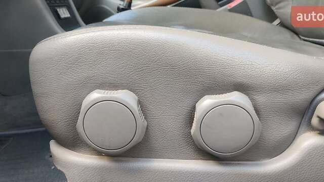 Сірий Шевроле Еванда, об'ємом двигуна 2 л та пробігом 219 тис. км за 3699 $, фото 17 на Automoto.ua