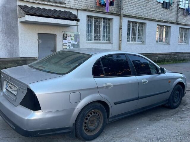 Серый Шевроле Эванда, объемом двигателя 2 л и пробегом 300 тыс. км за 2800 $, фото 20 на Automoto.ua