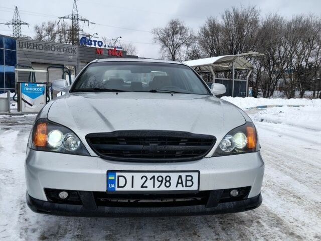 Сірий Шевроле Еванда, об'ємом двигуна 2 л та пробігом 276 тис. км за 4300 $, фото 1 на Automoto.ua