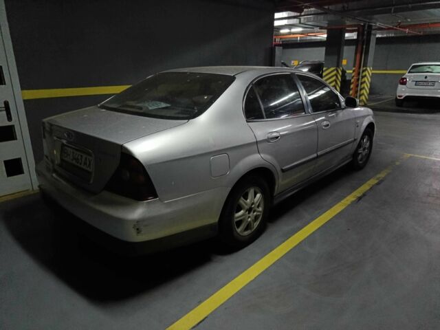 Сірий Шевроле Еванда, об'ємом двигуна 2 л та пробігом 2 тис. км за 6000 $, фото 3 на Automoto.ua