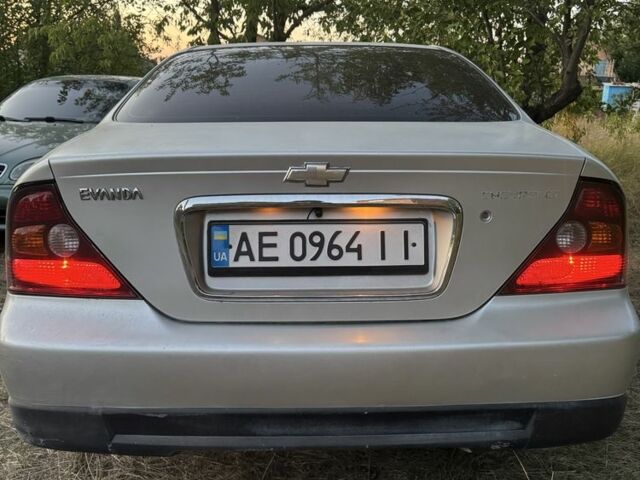 Серый Шевроле Эванда, объемом двигателя 2 л и пробегом 209 тыс. км за 3200 $, фото 8 на Automoto.ua