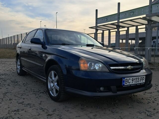 Синий Шевроле Эванда, объемом двигателя 2 л и пробегом 297 тыс. км за 4799 $, фото 5 на Automoto.ua