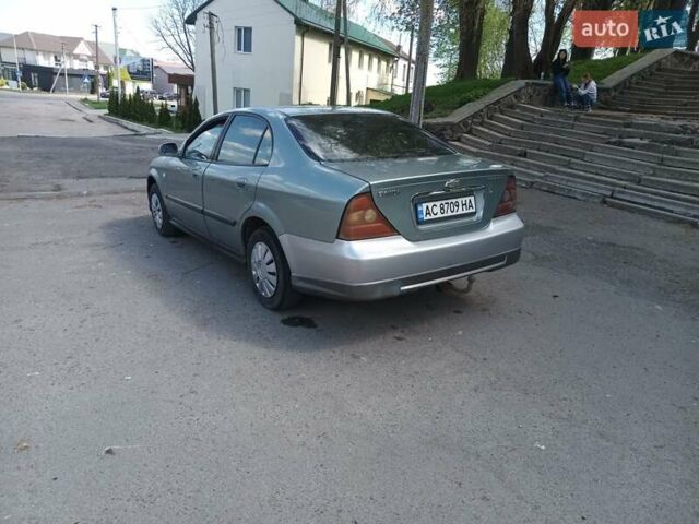 Зеленый Шевроле Эванда, объемом двигателя 2 л и пробегом 287 тыс. км за 2200 $, фото 4 на Automoto.ua