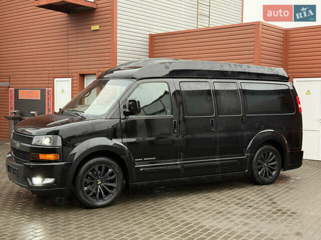 Черный Шевроле Експресс, объемом двигателя 5.3 л и пробегом 144 тыс. км за 42000 $, фото 3 на Automoto.ua