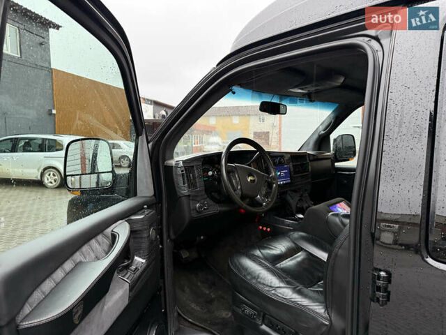 Черный Шевроле Експресс, объемом двигателя 5.3 л и пробегом 144 тыс. км за 42000 $, фото 17 на Automoto.ua