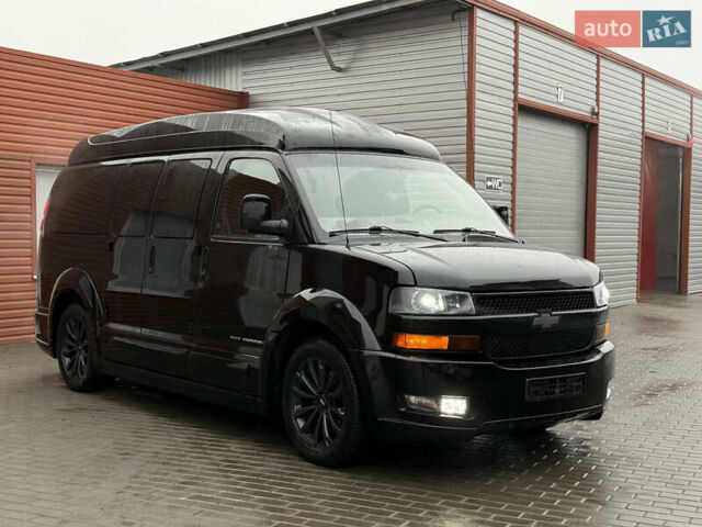 Черный Шевроле Експресс, объемом двигателя 5.3 л и пробегом 144 тыс. км за 42000 $, фото 2 на Automoto.ua