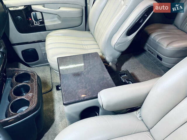 Черный Шевроле Експресс, объемом двигателя 5.3 л и пробегом 51 тыс. км за 44000 $, фото 35 на Automoto.ua