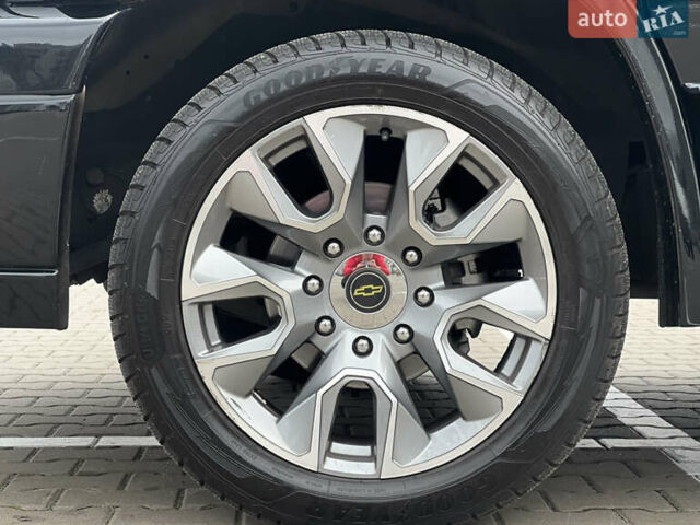 Черный Шевроле Експресс, объемом двигателя 4.3 л и пробегом 25 тыс. км за 165000 $, фото 7 на Automoto.ua