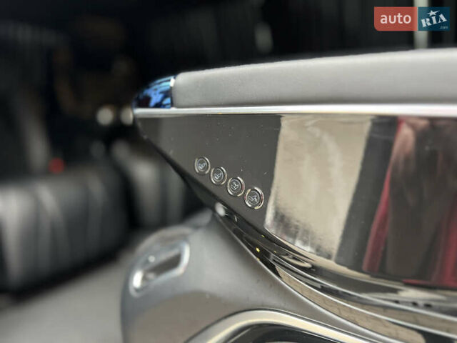 Черный Шевроле Експресс, объемом двигателя 4.3 л и пробегом 25 тыс. км за 165000 $, фото 24 на Automoto.ua