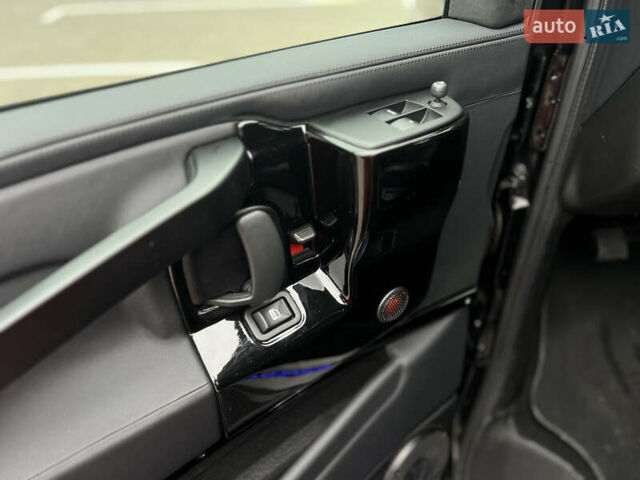 Черный Шевроле Експресс, объемом двигателя 4.3 л и пробегом 25 тыс. км за 165000 $, фото 14 на Automoto.ua