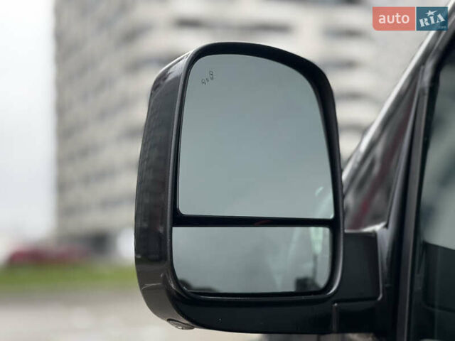 Черный Шевроле Експресс, объемом двигателя 4.3 л и пробегом 25 тыс. км за 165000 $, фото 11 на Automoto.ua