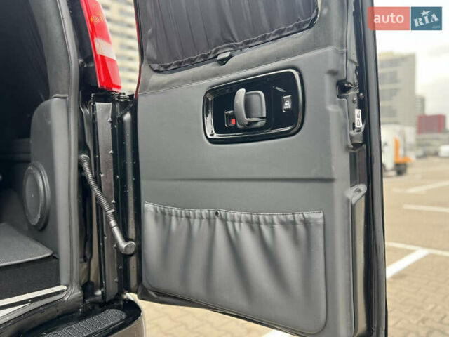 Черный Шевроле Експресс, объемом двигателя 4.3 л и пробегом 25 тыс. км за 165000 $, фото 22 на Automoto.ua