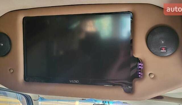 Желтый Шевроле Експресс, объемом двигателя 5.33 л и пробегом 102 тыс. км за 43000 $, фото 44 на Automoto.ua